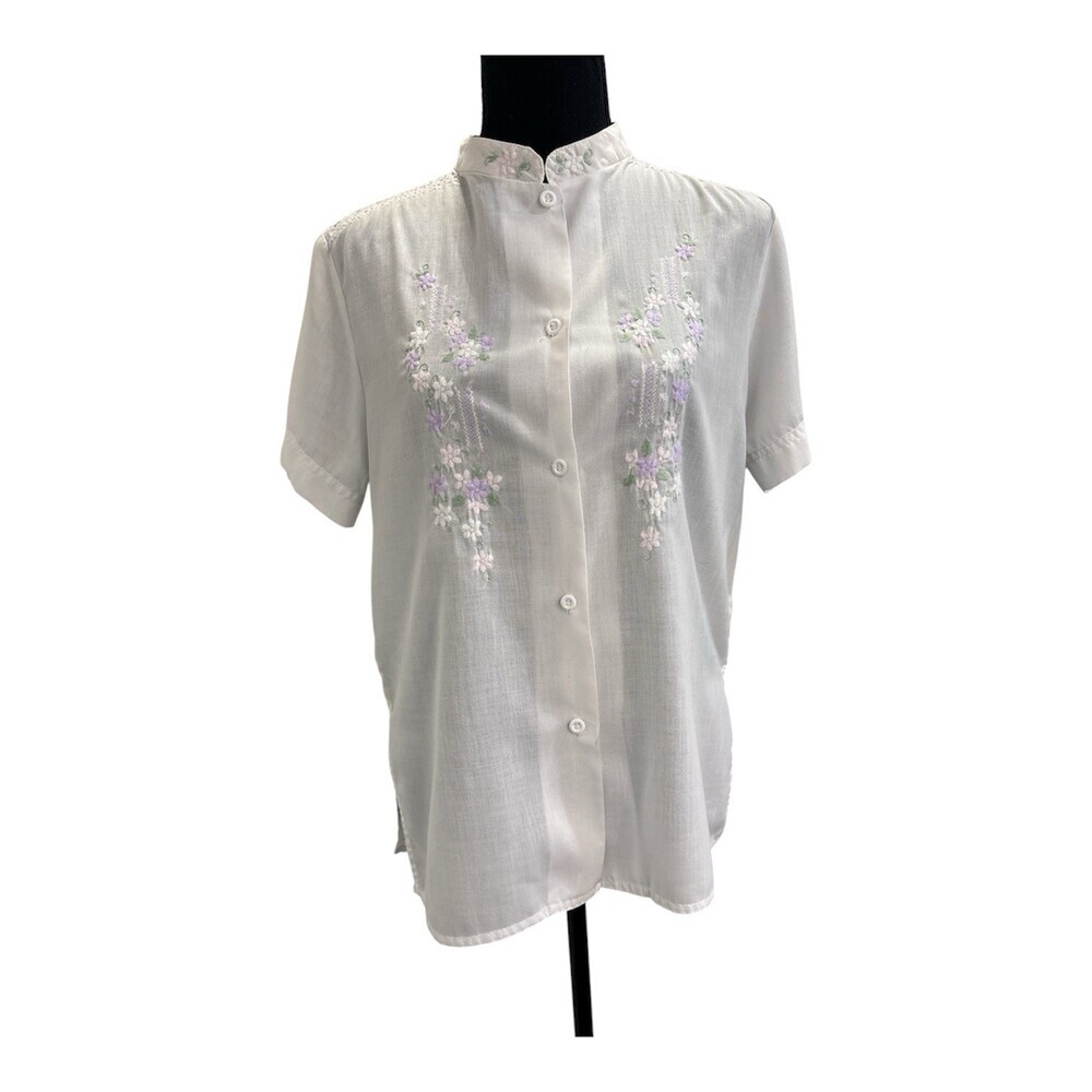 Vintage Embroidered Womens White blouse  Floral Short Sleeves Size M